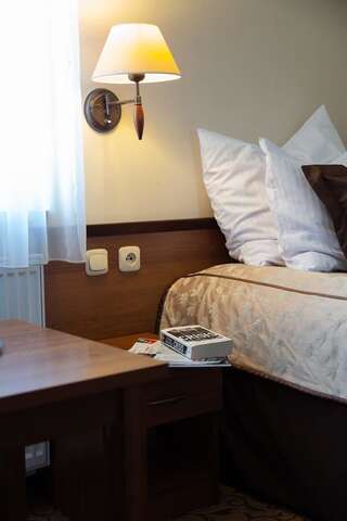 Отель Hotel Panorama Островец-Свентокшиский Двухместный номер «Комфорт» с 1 кроватью-3